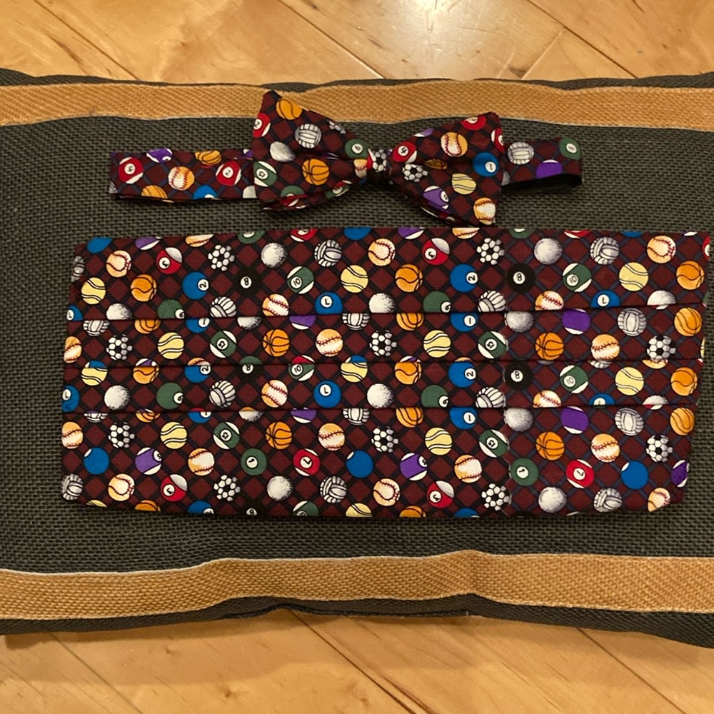 Vintage Cummerbund and Bow tie  Multi-sport Theme Bow tie adj to 18” neck